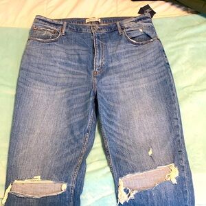 Abercrombie Ankle Straight Jeans